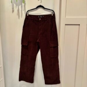 Hollister Ultra High-Rise Baggy Cargo Pants Dark Brown Corduroy Size 30